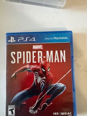 Marvel Spider-Man PS4 Video Game - Red & Blue